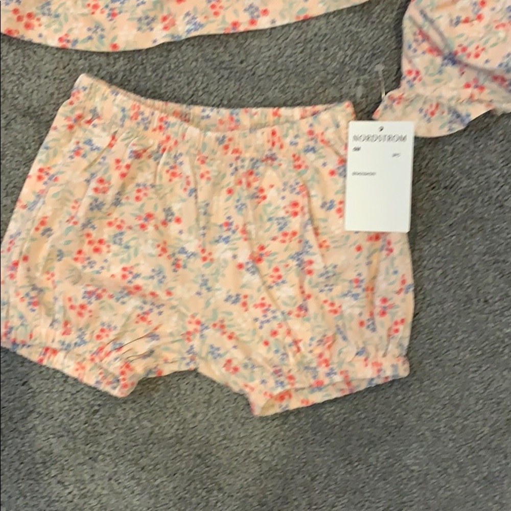 NWT - 3 piece set - Picture 3 of 5